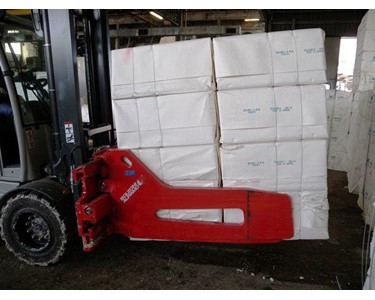 Bale Clamp Attachment | Pulp Bale Series (1.6–4.2T Range)