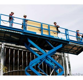 GS-3390 Rough Terrain Scissor Lift