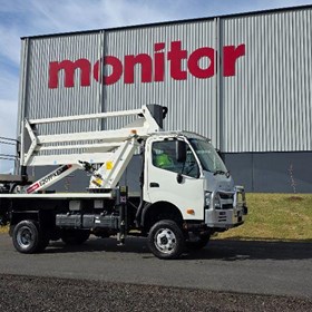 GSR E209PX Truck Mounted Lift