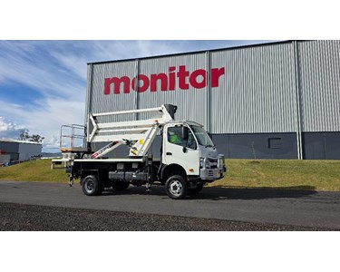 GSR - GSR E209PX Truck Mounted Lift