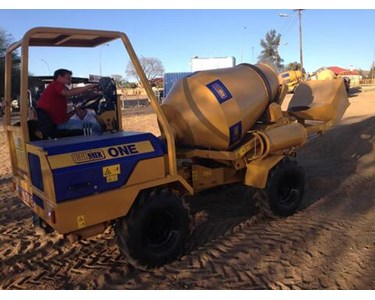 Carmix - Carmix ONE Self Loading Concrete Mixer