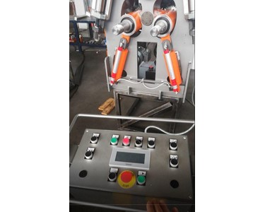 Comac - Section and Profile Rolling Machine - MODEL 304