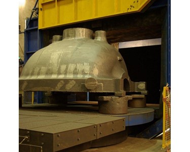 Superior - Shotblasting Machine | SUPERIOR EdgeBlast Turntable