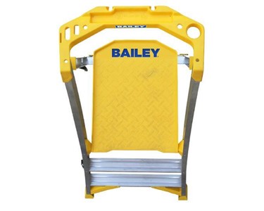 Bailey - Bailey P170 Aluminium Platform Ladders with wheels