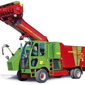Verti-Mix Double Auger Self-Propelled Mixer 13,380Kg