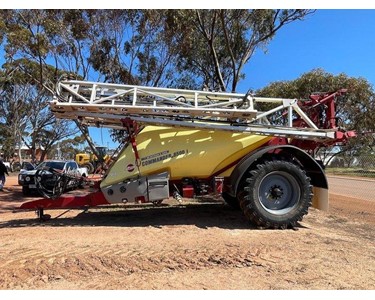 Hardi - Hardi Commander 8500i Boomspray