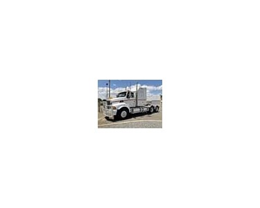 Sterling - Used Prime Mover | AT9500 Road Train spec