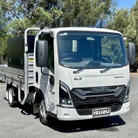 Tray Truck | N Series NLR 45-150 DT D25 Traypack