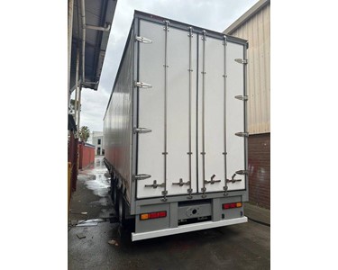 Stonestar - Drop Deck Curtain Side Trailer