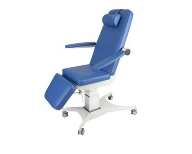 Healthtec - Pinnacle Dialysis Chair with CPR Release