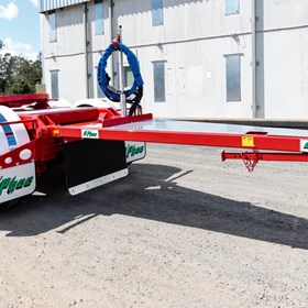 Dolly Trailers