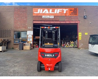 Heli - Lithium-ion Battery Electric Forklift CPD25-GB2LI-M | 2.5T