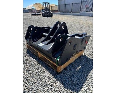 Roo Attachments - Wheel Loader Attachment | CAT950H HITCH