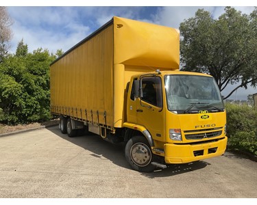 Mitsubishi - Used Curtainsider Truck | 12 Pallet Truck