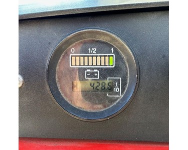 Hyworth - 1.4T Compact Walkie Reach Stacker with 5.5m lift FOR SALE