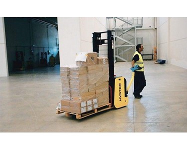 Hyster - Walkie Stackers | S1.0–1.6 Series