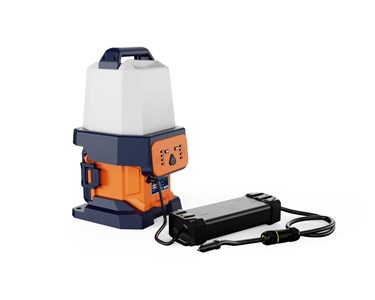 Illumin8 Lighting Solutions - PS-200 24v Li-ion Cordless LED Site Light