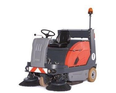 Hako - Ride On Sweepers | Sweepmaster 1200 RH 