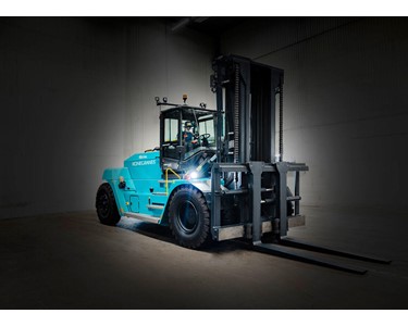 Konecranes - Li-Ion Powered Electric Forklift | 18-25 tons
