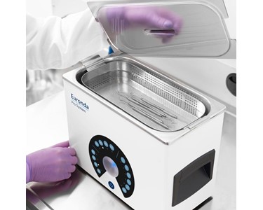 Euronda - Dental Ultrasonic Cleaner E4D