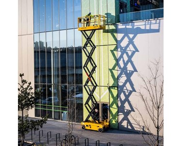 Haulotte - Electric Scissor Lift Compact 10-12-14 | 8.0 m - 11.