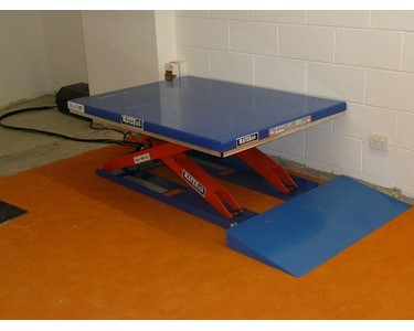 Edmo Lift - MAVERick Lift Tables | Low Profile