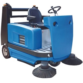 Ride On Sweeper STR1300E Kit (Incl. Battery, Charger & Sidebroom)