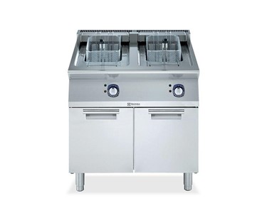 Electrolux Professional - Electric Fryer | 700XP 14L + 14L Double Pan 800mm | E7FREH2FF0
