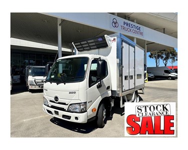 Hino - 300 Series 616 Refrigerated Truck