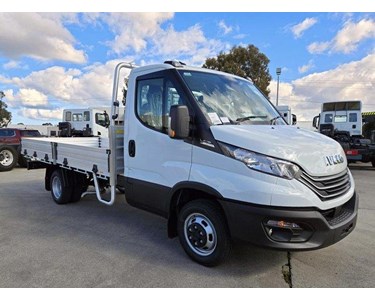 Iveco - Traytop Truck | Daily 45C18 Tradie Made