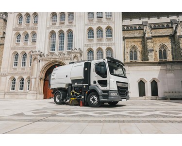 Bucher Municipal - Truck mounted sweeper | V65e 