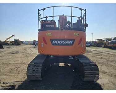 Doosan - Used Excavator | 2020 Doosan DX235LCR-5