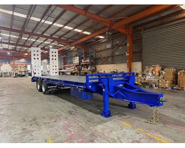 Stonestar - 2 Axle Tag Trailer with Air-Bag Suspension