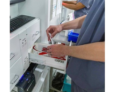 BoxPicker Automated Pharmacy Storage and Retrieval System