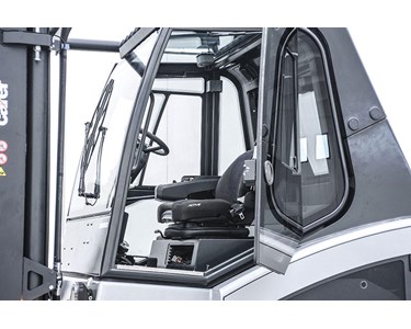 Carer - Electric Forklift | A Series