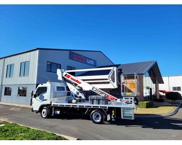Truck Mounted Lift 220 kg | E209PX Hino 817 4x4
