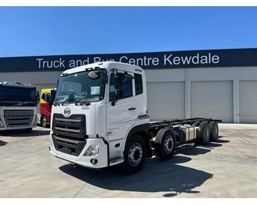 Cab Chassis Truck | Cg400 8x4 