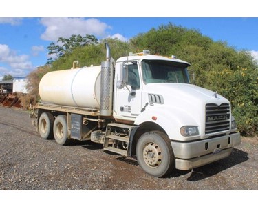 Water Truck | 2012 MACK CSMR