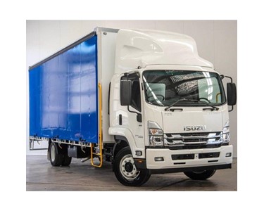 Isuzu - Refrigerated Truck | FSR 120/140-260 LWB