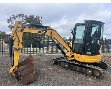 Caterpillar - Used Excavator 1000mm | 303.5E
