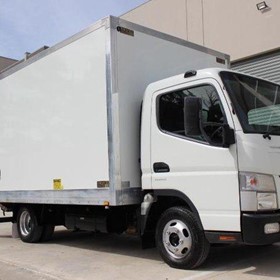 Used Pantech Truck | Canter 515 Pantech Truck with Tailgate Loader