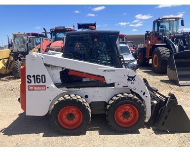 Bobcat - Compact Skid-Steer Loader | S160