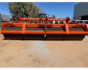 Super Raptor Deep Ripper