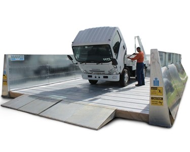 Truck Wash Bay | Vehicle & Equipment