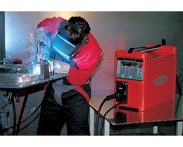 Virtual welding allows the trainee to learn the manual skills needed in a safe and fun-filled environment before being let loose with a torch and having to face a 2000°C arc for the first time.