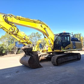 Used Excavator | 2018 Komatsu PC360LC-11