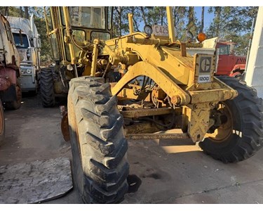Caterpillar - Used Motor Grader 1977 120G