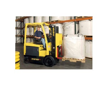 Hyster - Electric Forklifts | E45-70XN Series