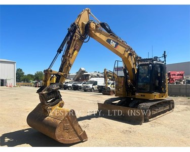 Caterpillar - Used Excavator | 2017 Caterpillar 315FLCR