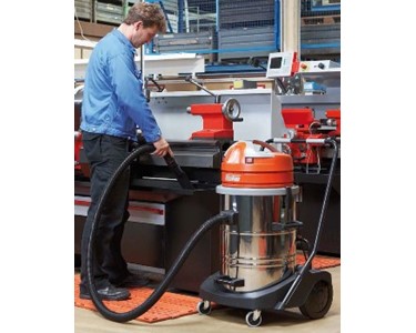 Industrial Wet/Dry Vacuum Cleaner | Cleanserv L3-70